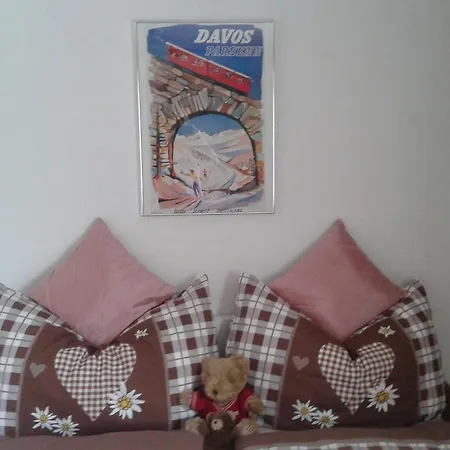 Fewo Jecklin Apartment